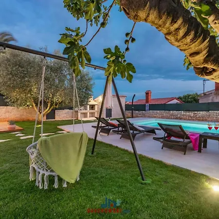 Villa Pietra Comfortable *